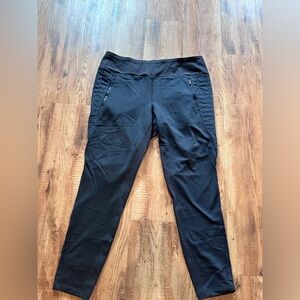 Athleta black XL Peak hybrid fleece tight